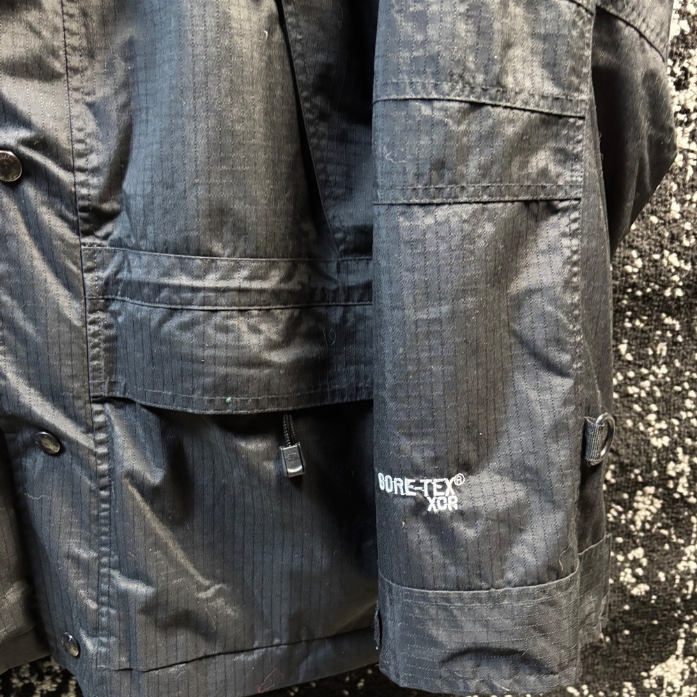 The North Face Summit Series Gore-Tex XCR Jacket Mens Medium Black 3-in-1 Parka - Picture 4 of 9